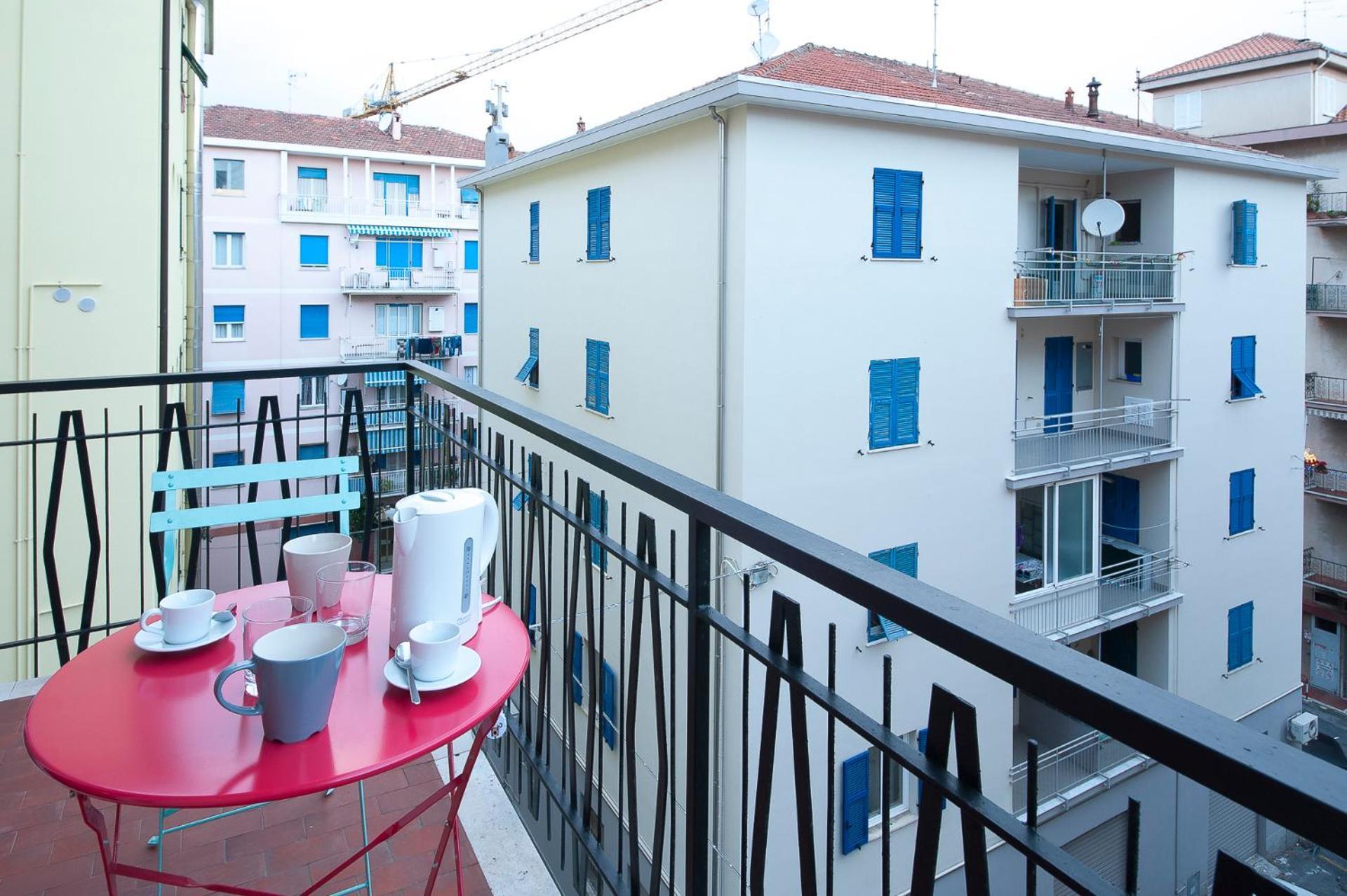 Le Torri Riviera Holiday Альбенга Экстерьер фото